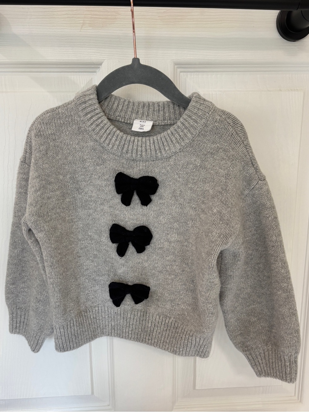 GAP Gray Sweater with Black Bows - 3T/years - toddler - little kid